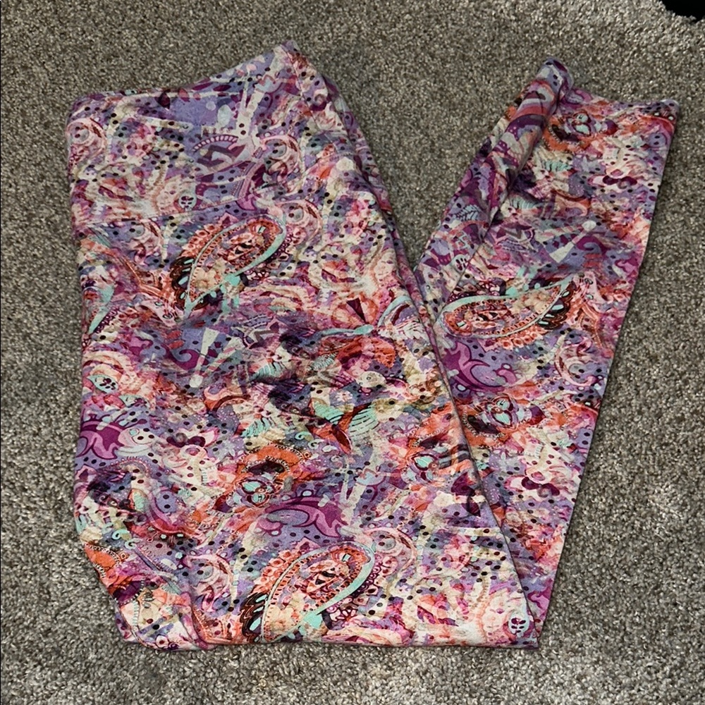Soft Surroundings Paisley Leggings